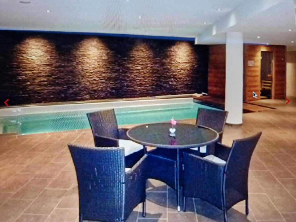 Superbe Appartement Champex-Lac Avec Piscine Et Sauna Exterior photo